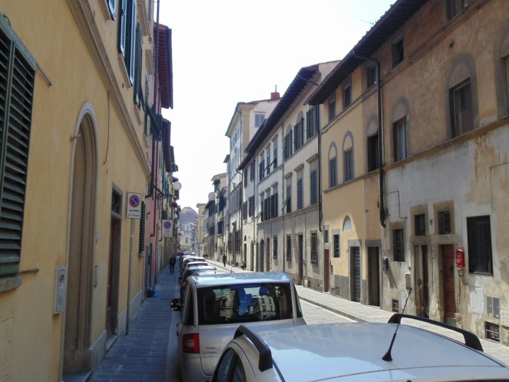 Marktviertel mit der Chiesa di San Lorenzo in Florenz
